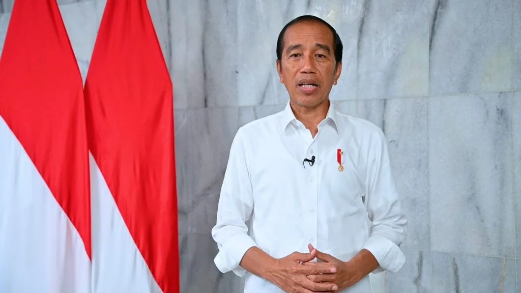 Jokowi menyampaikan sikap pemerintah terkait keputusan FIFA membatalkan Piala Dunia U-20 di Indonesia