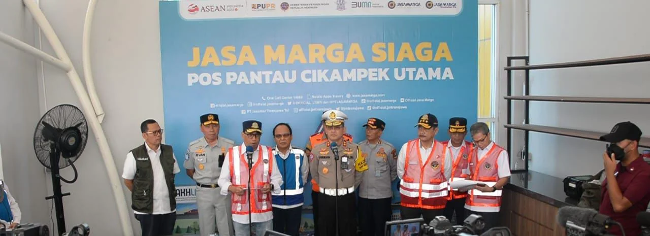 Menhub Pantau Via Udara, Pergerakan Kendaraan di Puncak Arus Balik Kedua Lancar dan Terkendali IMG-20230501-WA0005