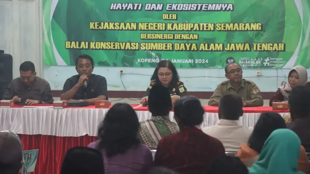 Gunung Merbabu dan habitat satwa endemik di kawasan TNGM