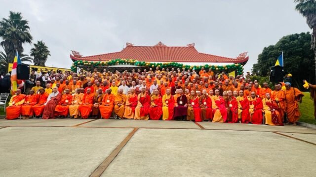 anayaka Chaokun Prajnavira Mahasthavira lebih dikenal sebagai Suhu Hui Siong terpilih sebagai President World Buddhist Sangha Council (WBSC)