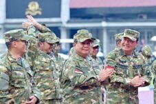 Kegiatan retreat di Akademi Militer Magelang menekankan pentingnya kebersamaan, disiplin, dan kesatuan visi di antara menteri Kabinet Merah Putih. Dengan semangat baru, diharapkan mereka dapat membawa pemerintahan menuju pencapaian yang lebih solid dan efektif.