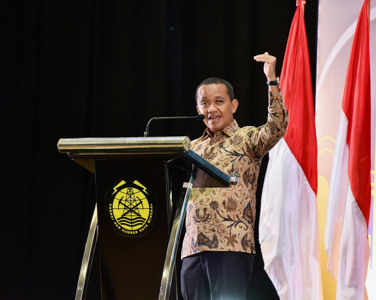 "Hilirisasi merupakan salah satu alat strategis untuk meraih pertumbuhan ekonomi yang kita dambakan," tambanya.