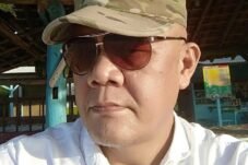 Patar mengungkapkan bahwa Rivona terhalang oleh kondisi kesehatannya, tidak memiliki uang untuk transportasi, dan paspornya ditahan oleh perusahaan agen di Malaysia