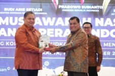 Tentu kami sangat berharap bahwa koperasi bisa terus bergerak untuk mendorong pertumbuhan ekonomi dan juga mendorong sektor produktif sesuai dengan amanat Undang-Undang Koperasi,