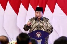 menurut Kepala Negara, pendidikan dan kesehatan tetap akan menjadi pilar utama untuk terhindar dari kemiskinan.