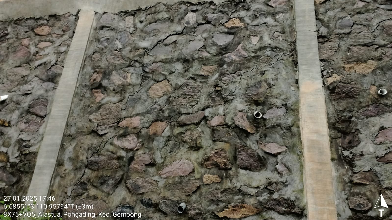 Dinas Pekerjaan Umum dan Penataan Ruang (DPUPR) Kabupaten Pati akan meminta rekanan atau penyedia untuk melakukan perbaikan talud.