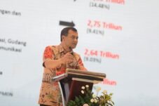 Gubernur Jawa Tengah Ahmad Luthfi yang berhasil menarik Investasi Malaysia Jawa Tengah sebesar Rp6,9 triliun.