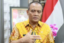 Gubernur Ahmad Luthfi memberikan instruksi untuk tindak tegas premanisme debt collector di Jawa Tengah.