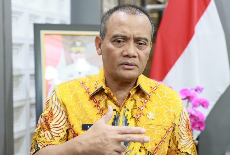 Gubernur Ahmad Luthfi memberikan instruksi untuk tindak tegas premanisme debt collector di Jawa Tengah.