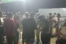 Denny Caknan tampil pada konser Pesta Ria Gembira di Jepara yang diwarnai polemik penolakan akses wartawan.