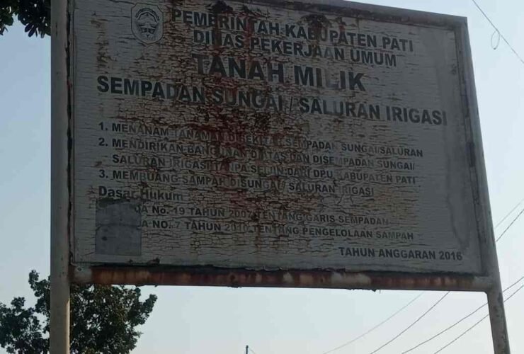 Papan Tanah Milik DPU di lokasi Saluran Irigasi Sambilawang-Asempapan, Kabupaten Pati.